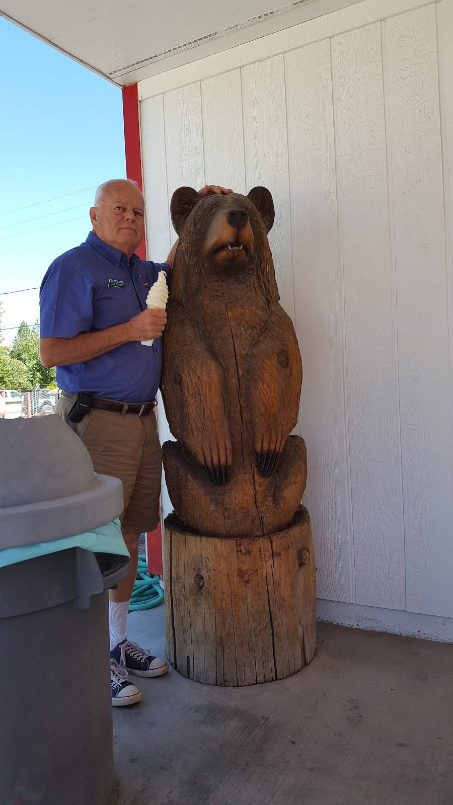 Portola Frosty | restaurant | 281 W Sierra Ave, Portola, CA 96122, USA | 5308325345 OR +1 530-832-5345