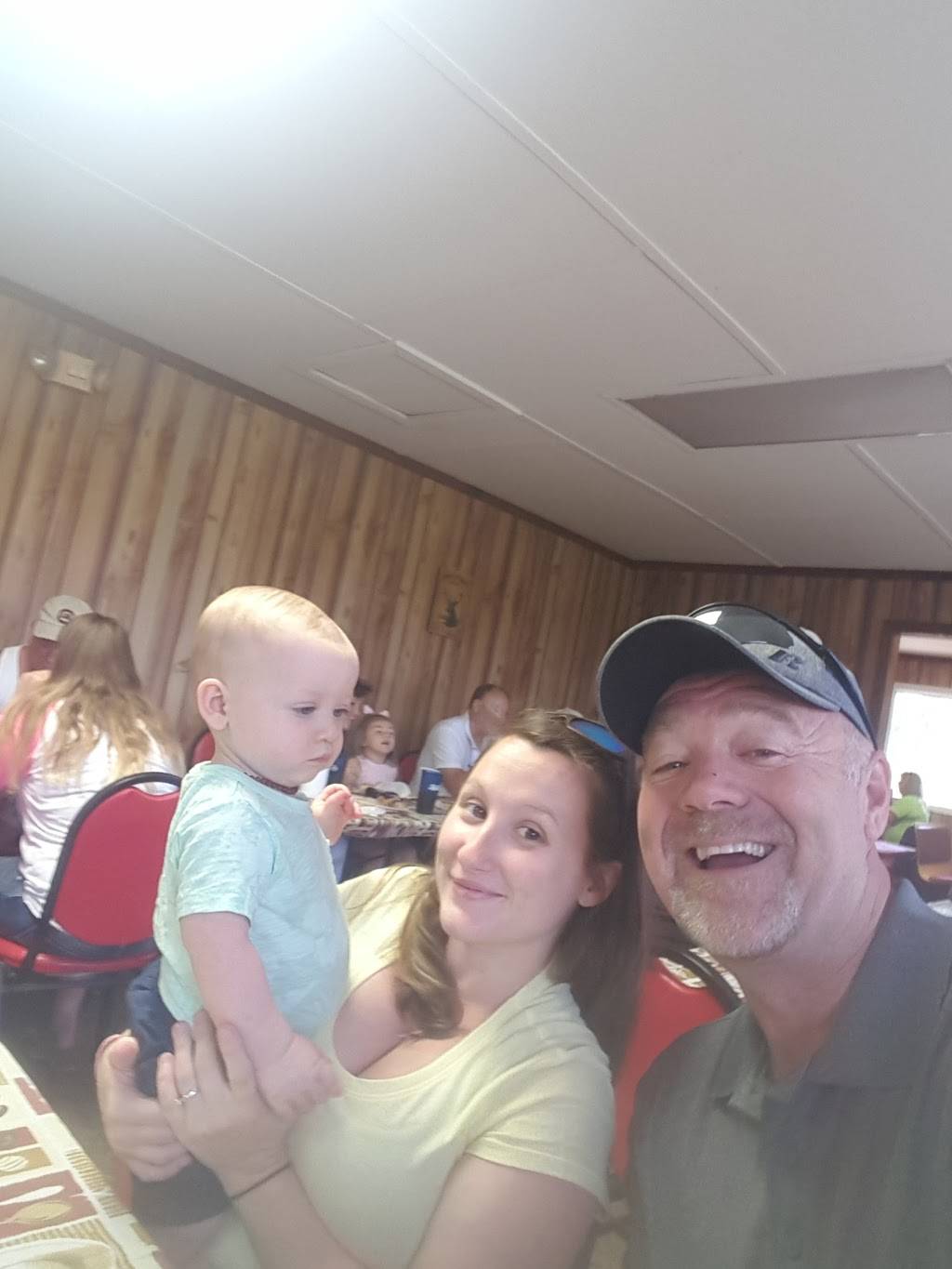 Big Es Restaurant | restaurant | 1250 SC-9, Longs, SC 29568, USA | 8433993399 OR +1 843-399-3399