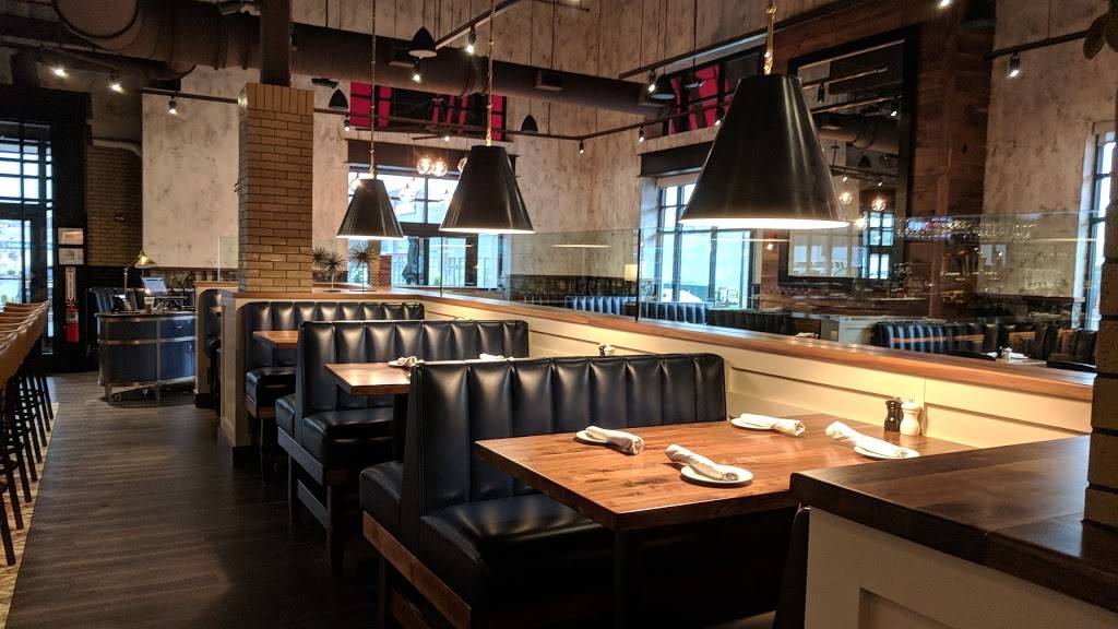 Burtons Grill & Bar of Shrewsbury | restaurant | 193 Boston Turnpike, Shrewsbury, MA 01545, USA | 5089257774 OR +1 508-925-7774