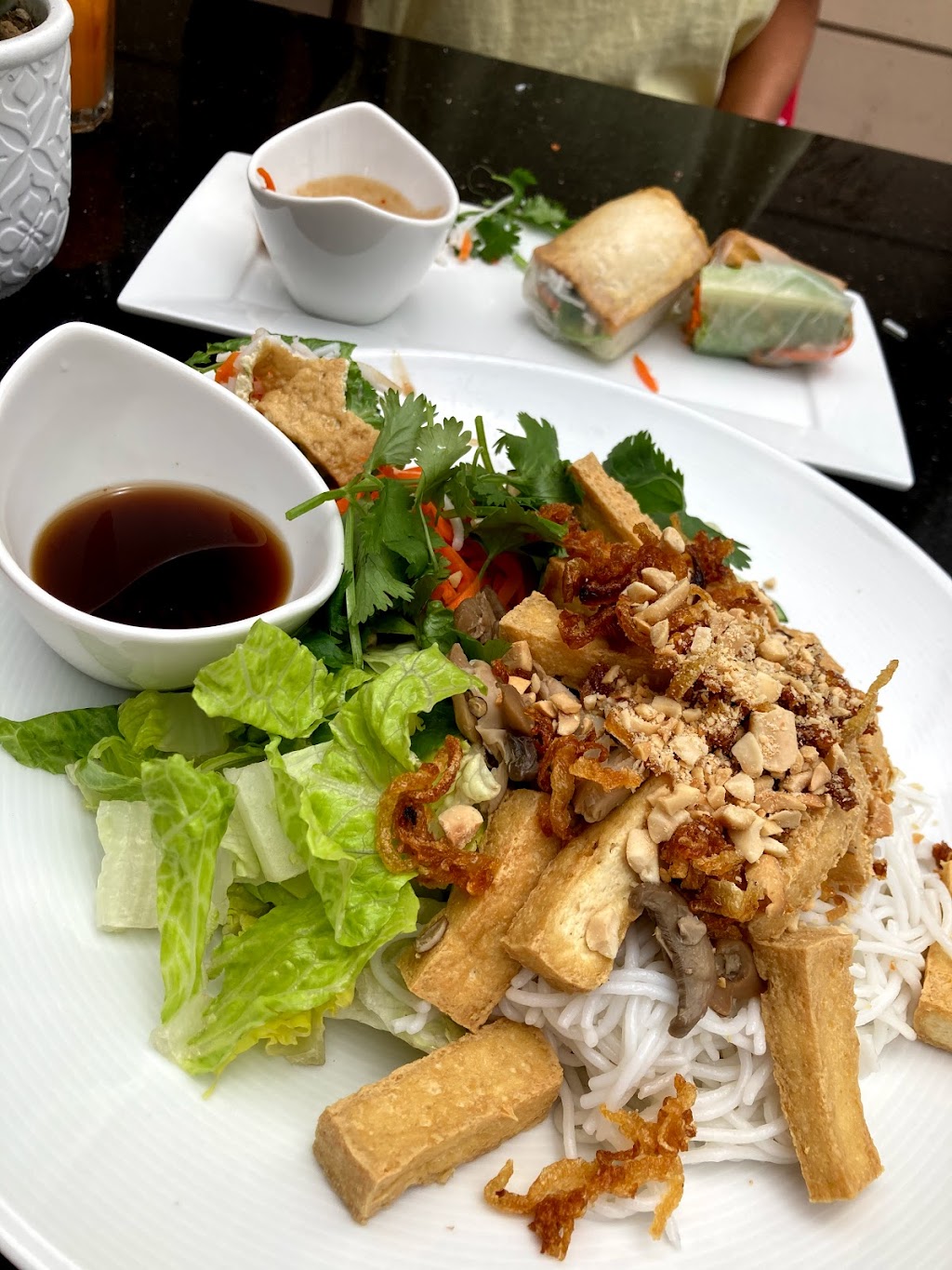 Saigon Beach - Laguna Beach | restaurant | 1750 S Coast Hwy, Laguna Beach, CA 92651, USA | 6573924424 OR +1 657-392-4424