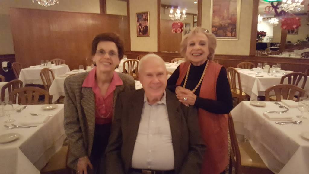 Salvi | restaurant | 4220 Quentin Rd, Brooklyn, NY 11234, USA | 7182523030 OR +1 718-252-3030