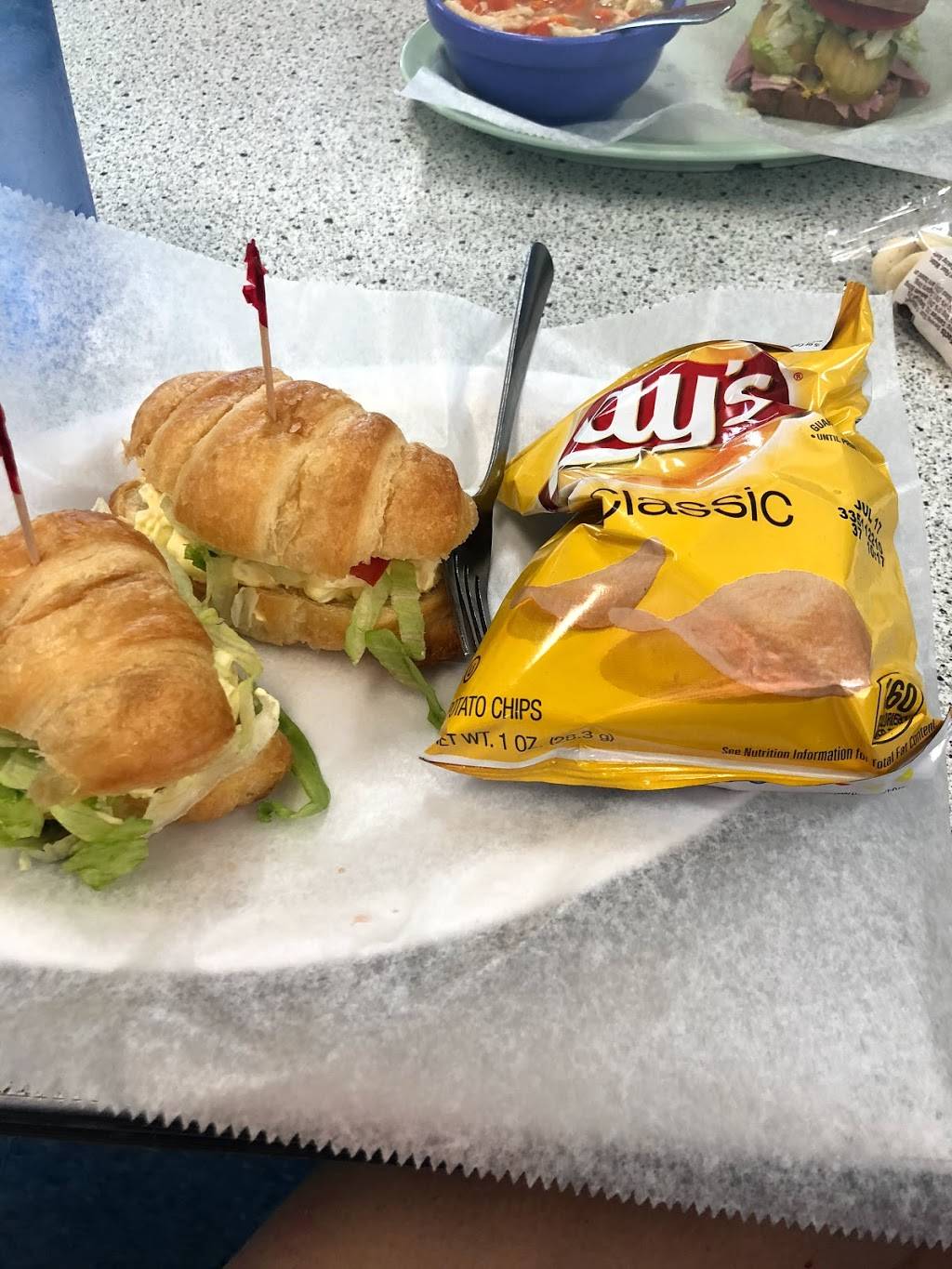 Lickity Split Cafe | restaurant | 2828 S McCall Rd # 5, Englewood, FL 34224, USA | 9414742185 OR +1 941-474-2185