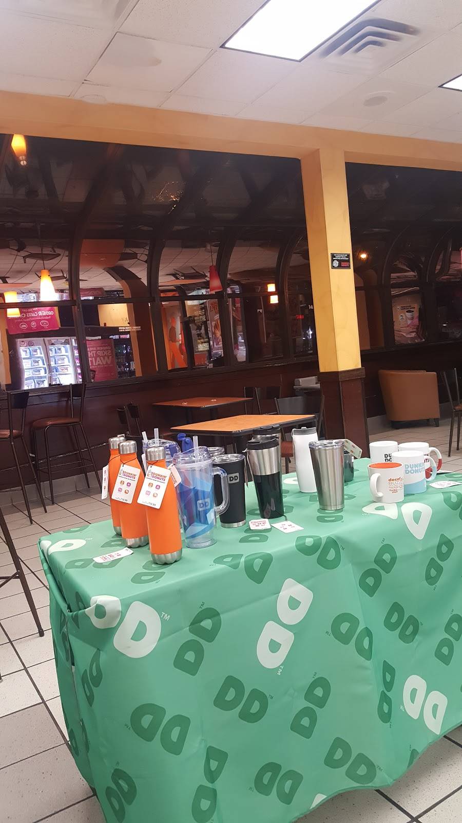 Dunkin | cafe | 9834 Bustleton Ave, Philadelphia, PA 19115, USA | 2156760700 OR +1 215-676-0700