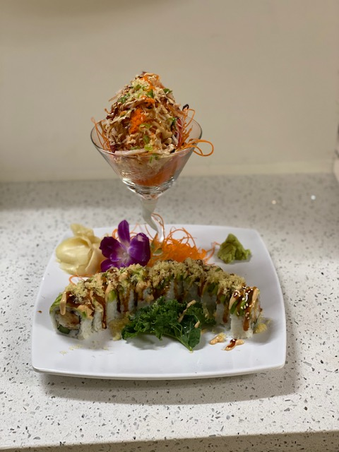 Marikami Thai & Sushi | restaurant | 5781 Lee Blvd #209, Lehigh Acres, FL 33971, USA | 2394612600 OR +1 239-461-2600