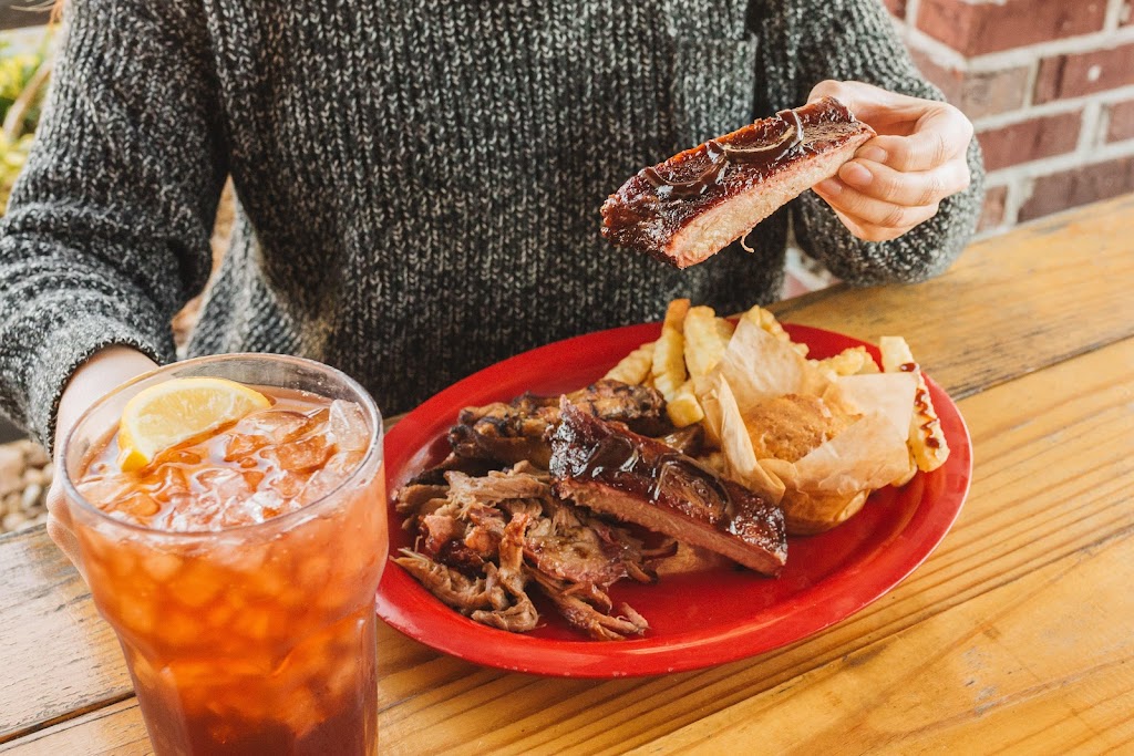 Sonnys BBQ | restaurant | 925 Beal Pkwy NW, Fort Walton Beach, FL 32547, USA | 8503140717 OR +1 850-314-0717
