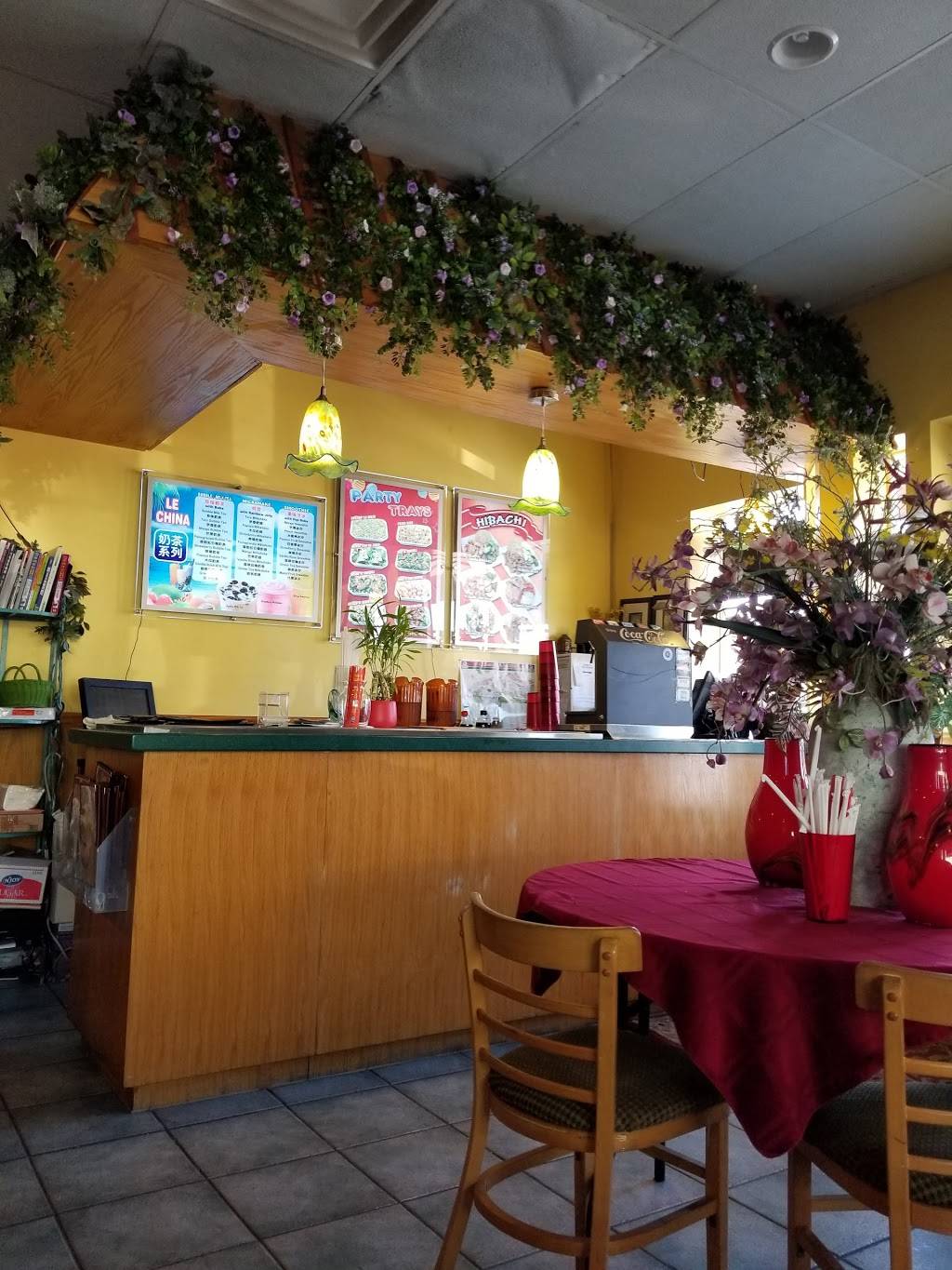 Le China | restaurant | 37 Blake Blvd, Celebration, FL 34747, USA | 3219392462 OR +1 321-939-2462