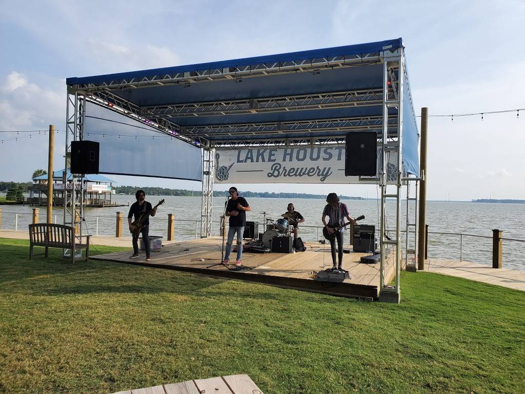 Lake Houston Brewery | restaurant | 10614 FM 1960, Huffman, TX 77336, USA | 2813241113 OR +1 281-324-1113