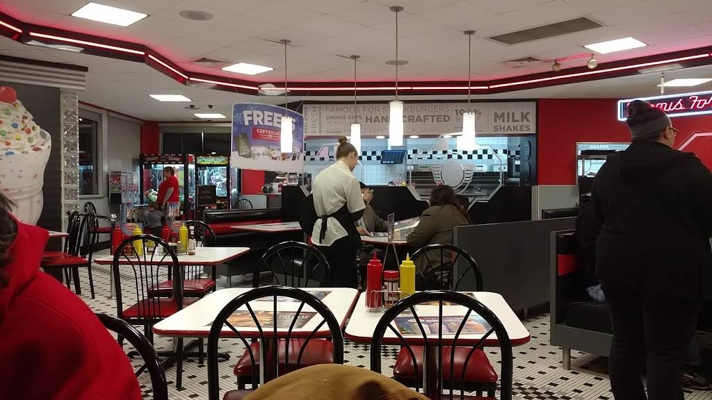 Steak n Shake | restaurant | 5901 National Rd E, Richmond, IN 47374, USA | 7659669082 OR +1 765-966-9082