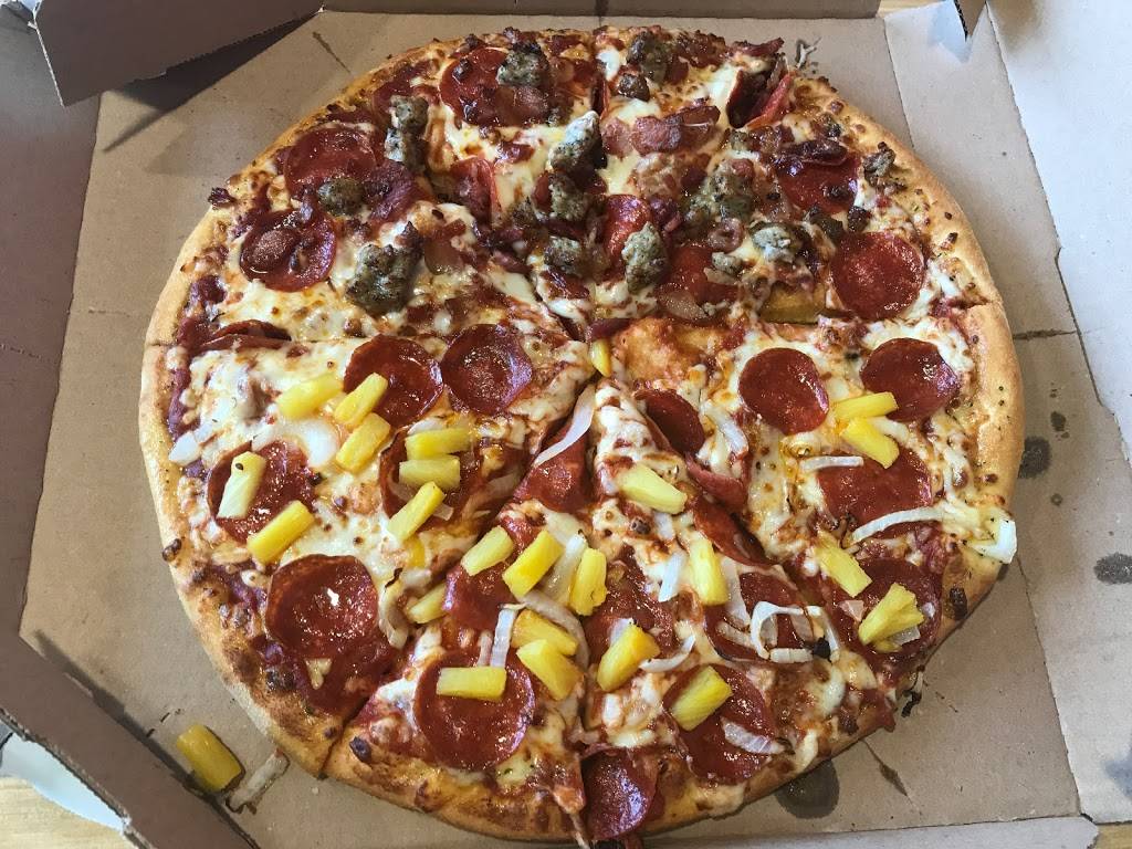 Dominos Pizza | meal delivery | 502 S Main St, Salem, IN 47167, USA | 8128836556 OR +1 812-883-6556