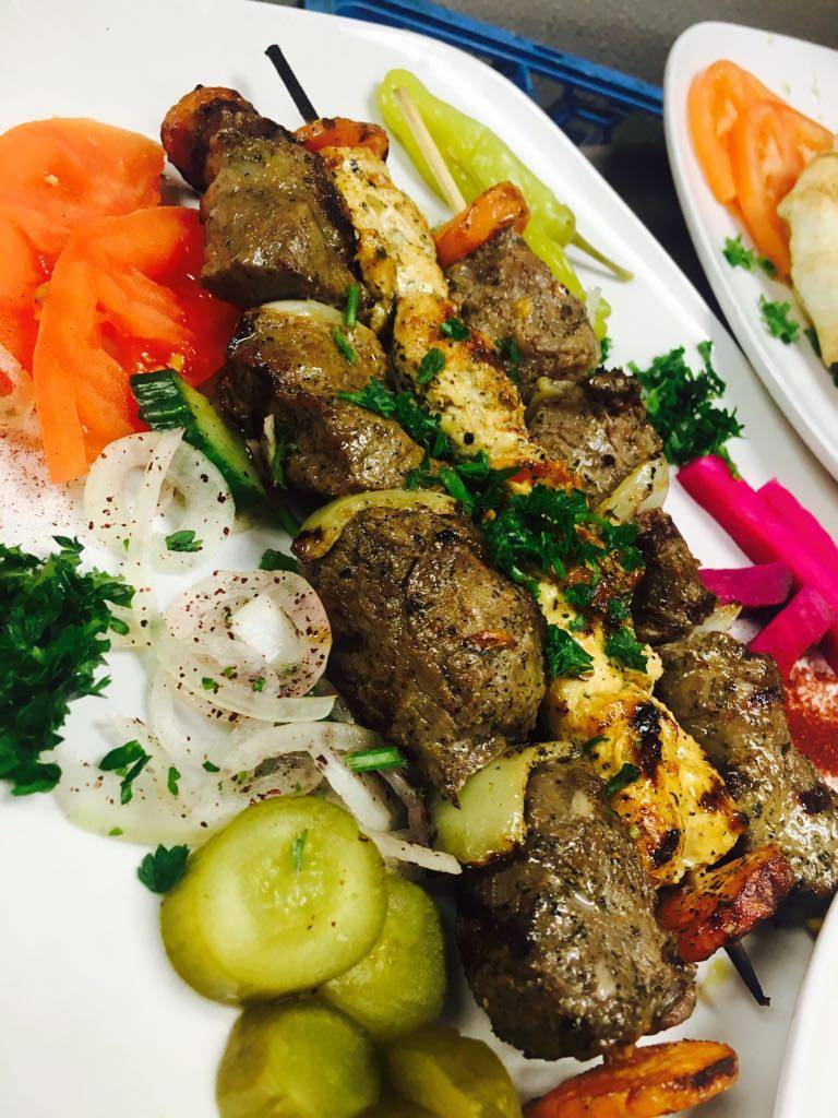 Kabob Inn Restaurant | restaurant | 8654 N Telegraph Rd, Dearborn Heights, MI 48127, USA | 3135655446 OR +1 313-565-5446