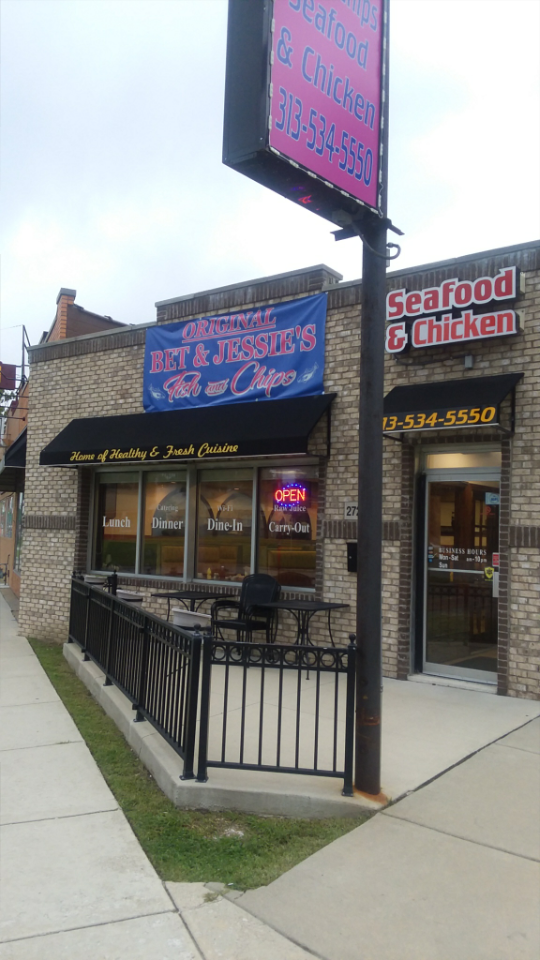 Bet & Jessies Fish & Chips | restaurant | 27206 Grand River Ave, Redford Charter Twp, MI 48240, USA | 3135345550 OR +1 313-534-5550