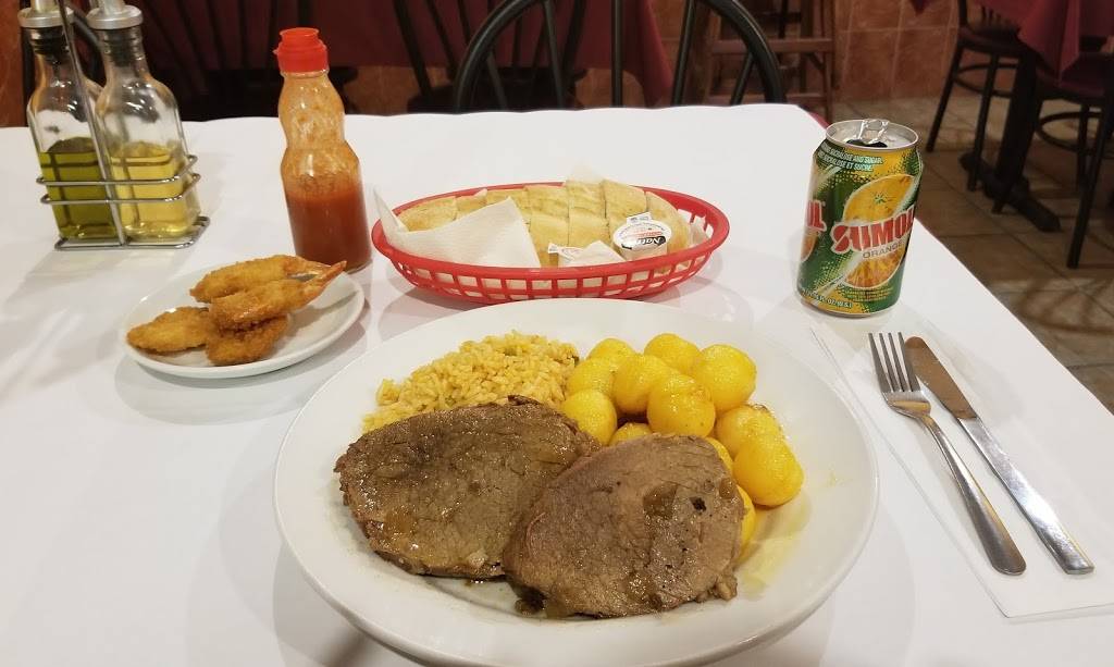 Churrasqueira Portugal BBQ & Grill | restaurant | 1912 Eglinton Ave W, York, ON M6E 2J5, Canada | 4169166875 OR +1 416-916-6875