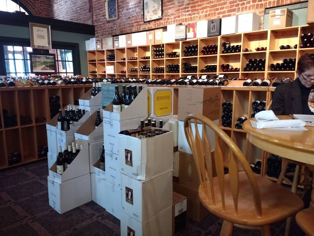 Northampton Wine + Dine | restaurant | 211 E Broad St, Greenville, SC 29601, USA | 8642713919 OR +1 864-271-3919