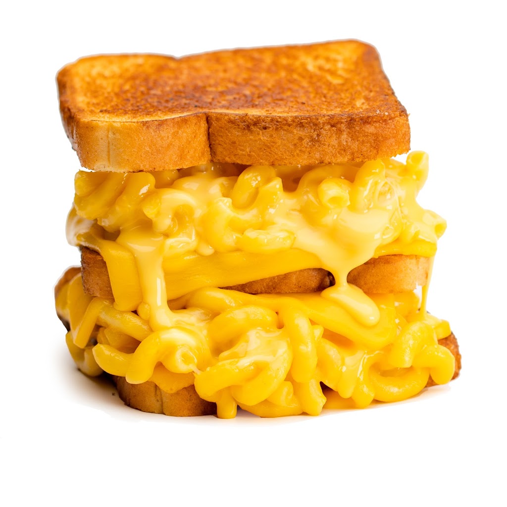 Cheezlys | restaurant | 606 Broadhollow Rd, Melville, NY 11747, USA | 6312704849 OR +1 631-270-4849