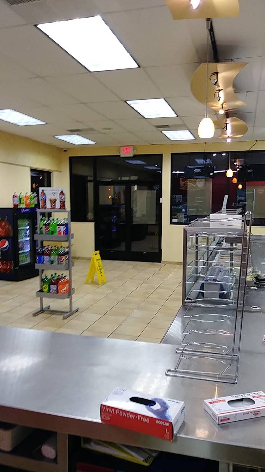 Papa Murphys | Take N Bake Pizza | meal takeaway | 915 Broadway St South, Alexandria, MN 56308, USA | 3207637420 OR +1 320-763-7420