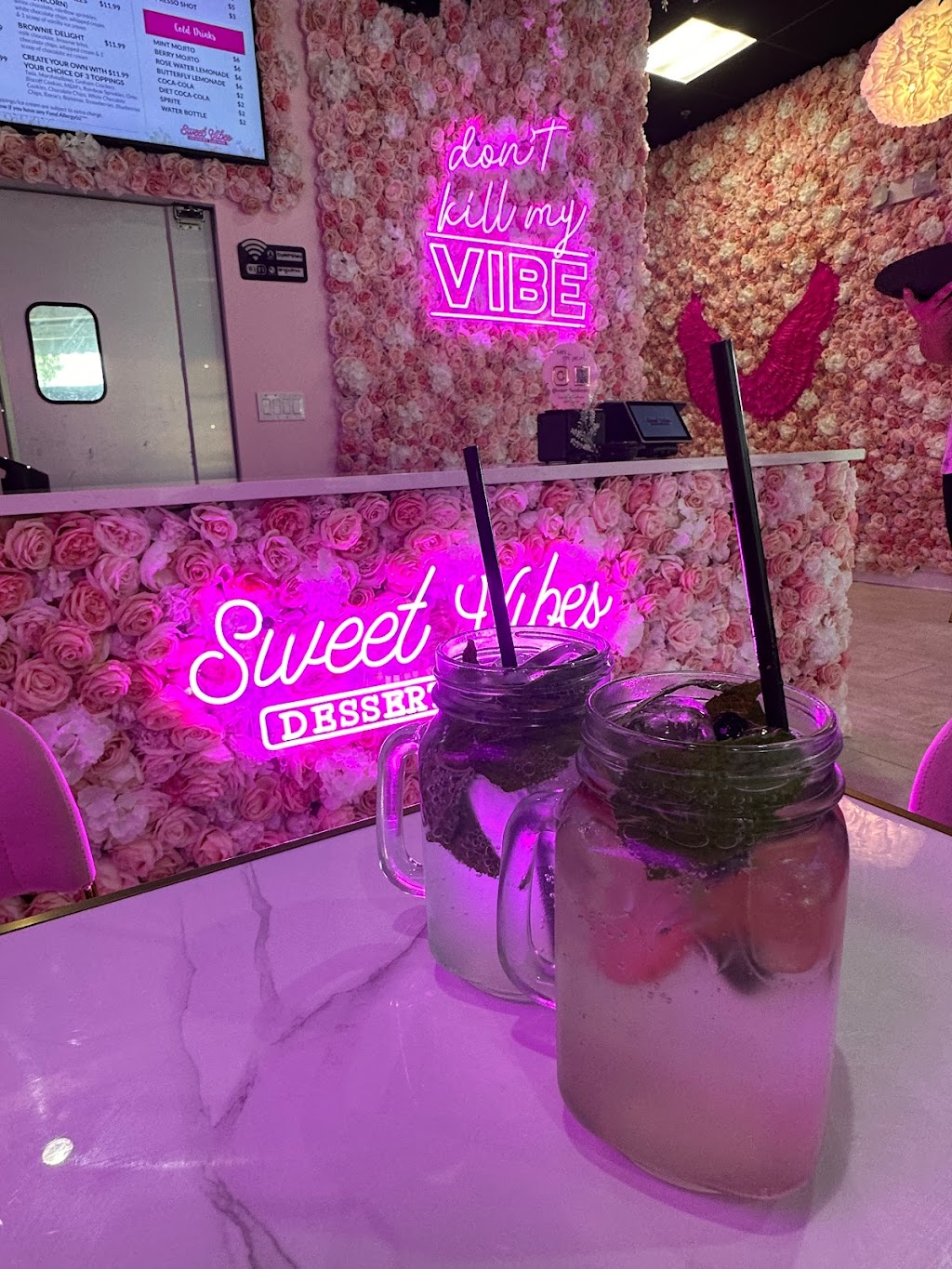 Sweet Vibes | restaurant | 28258 Diehl Rd Unit 1, Warrenville, IL 60555, USA | 6307918167 OR +1 630-791-8167