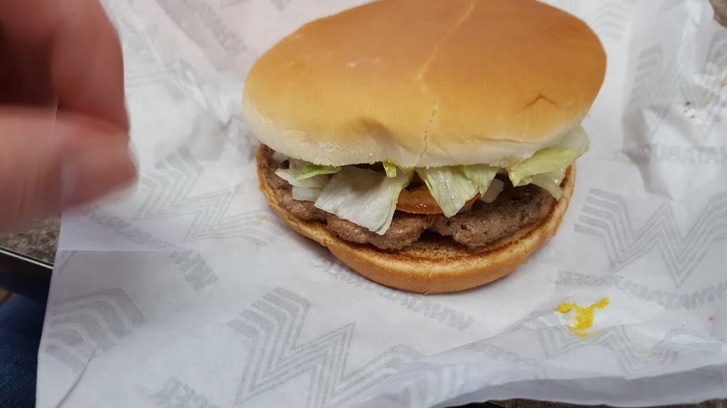Whataburger | restaurant | 109 NE 28th St, Fort Worth, TX 76106, USA | 8176258586 OR +1 817-625-8586