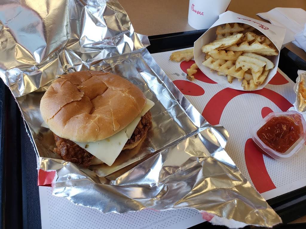 Chick-fil-A | restaurant | 3830 Troup Hwy, Tyler, TX 75703, USA | 9035612324 OR +1 903-561-2324