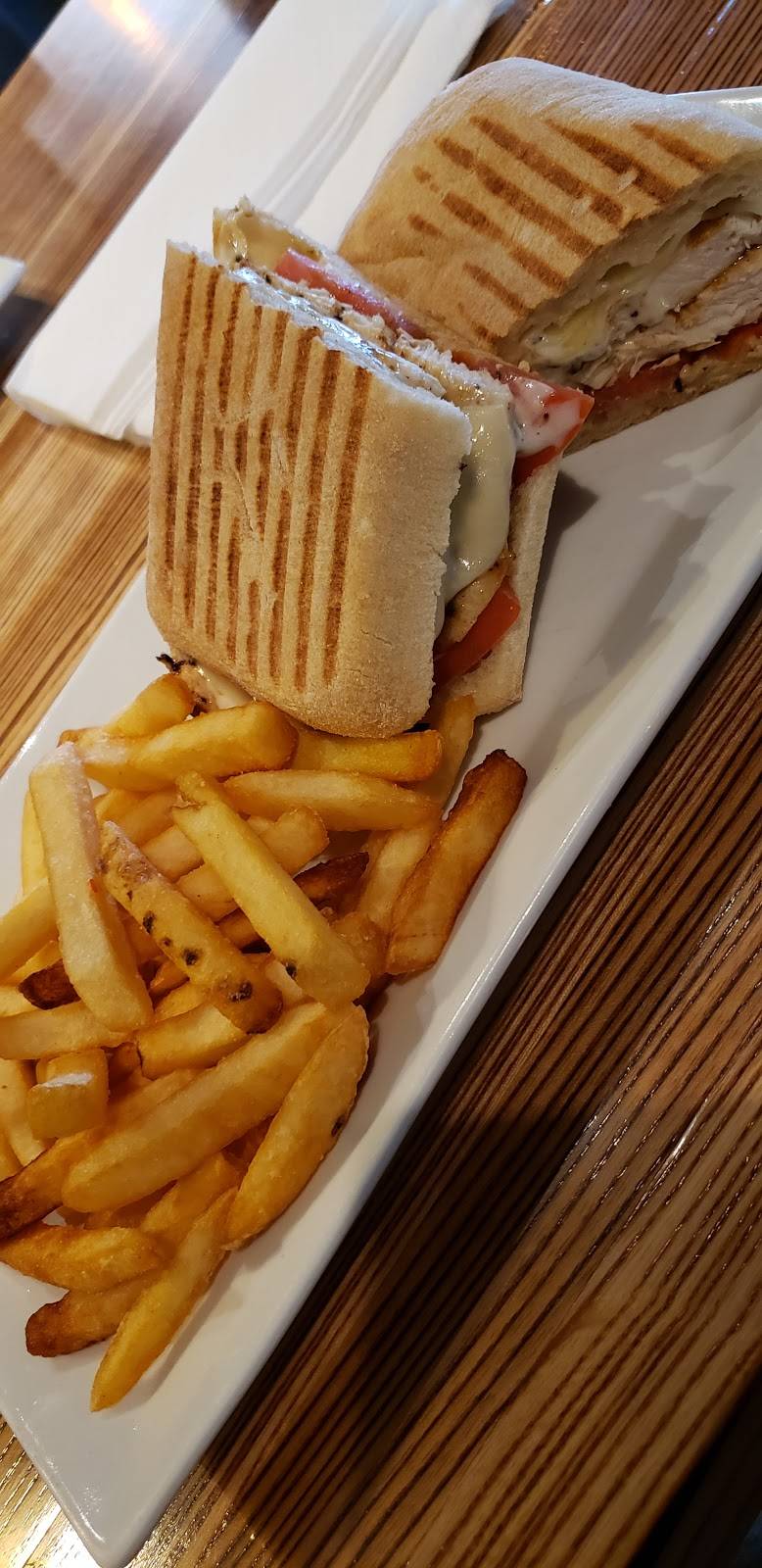 GRILL Colonial Italian Restaurant | restaurant | 2510 Boulevard, Colonial Heights, VA 23834, USA | 8045205555 OR +1 804-520-5555