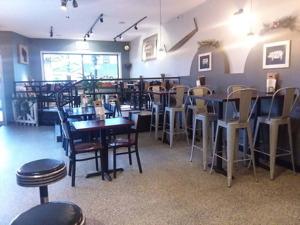 Sulten Belly | restaurant | 220 N Main St, Waupaca, WI 54981, USA | 7158025089 OR +1 715-802-5089