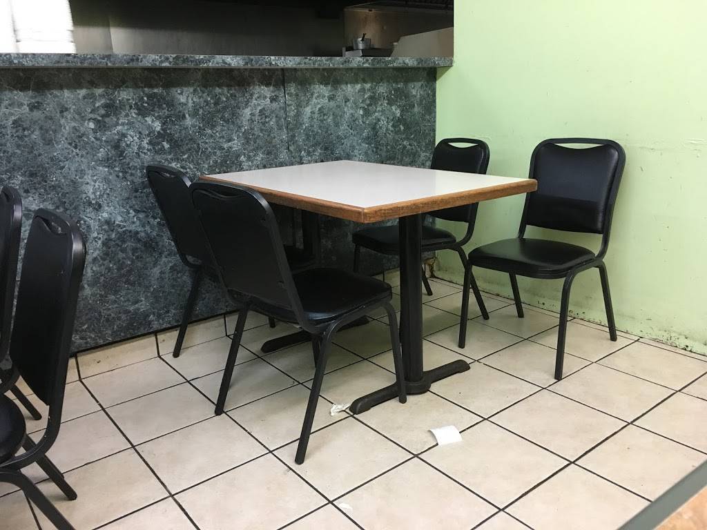 Sams Chicken & Rib | restaurant | 2013, 1102 W Granville Ave, Chicago, IL 60660, USA | 7737640803 OR +1 773-764-0803