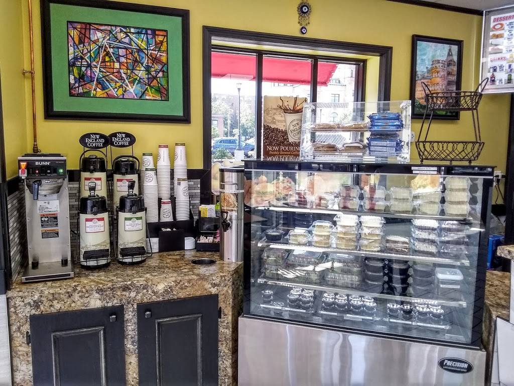 Boston Fried Chicken And Burritos | meal takeaway | 95 Montello St, Brockton, MA 02301, USA | 7747762734 OR +1 774-776-2734