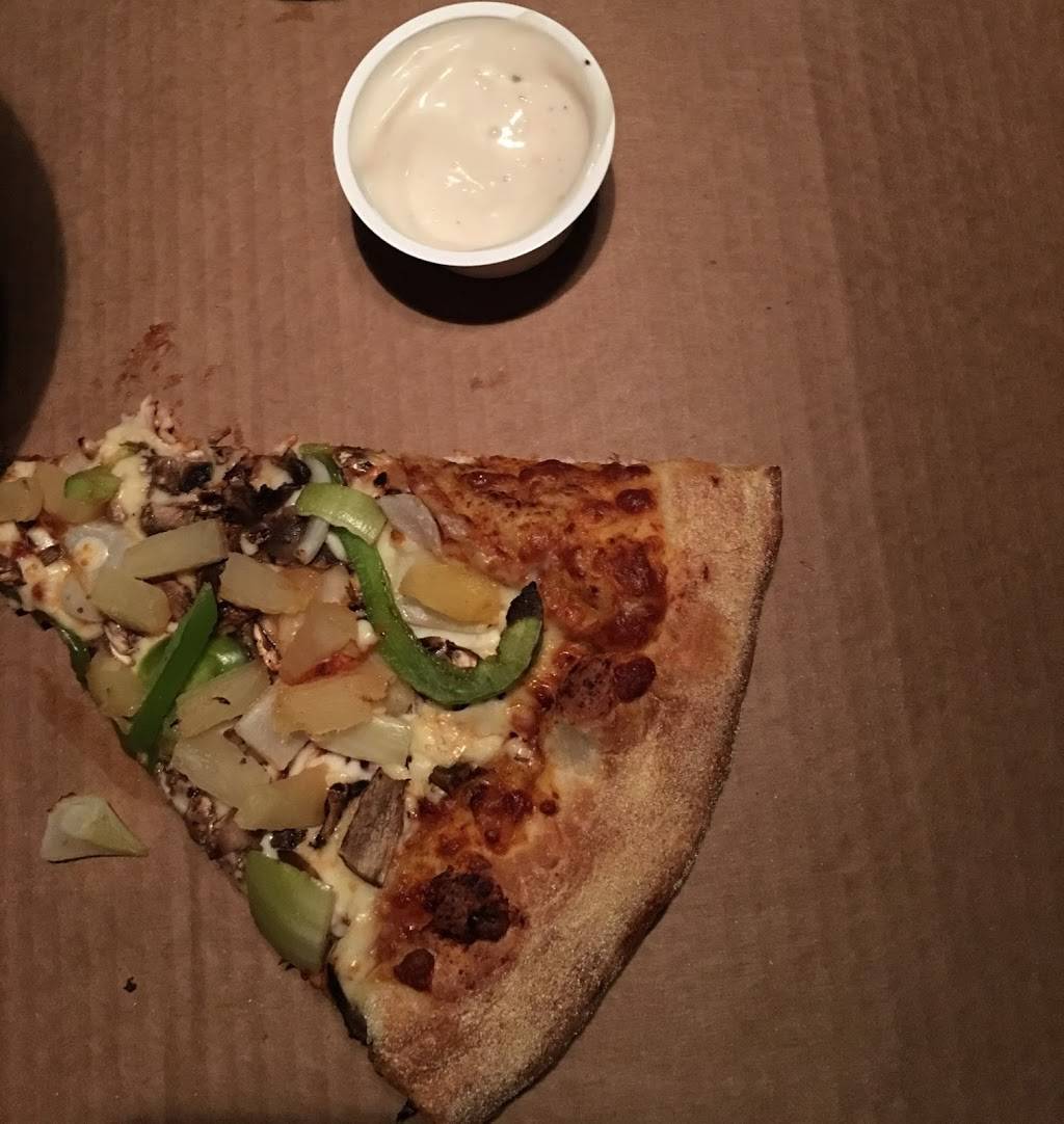 Dominos Pizza | meal delivery | 2298 Lakeshore Rd W, Oakville, ON L6L 1H3, Canada | 9058273338 OR +1 905-827-3338