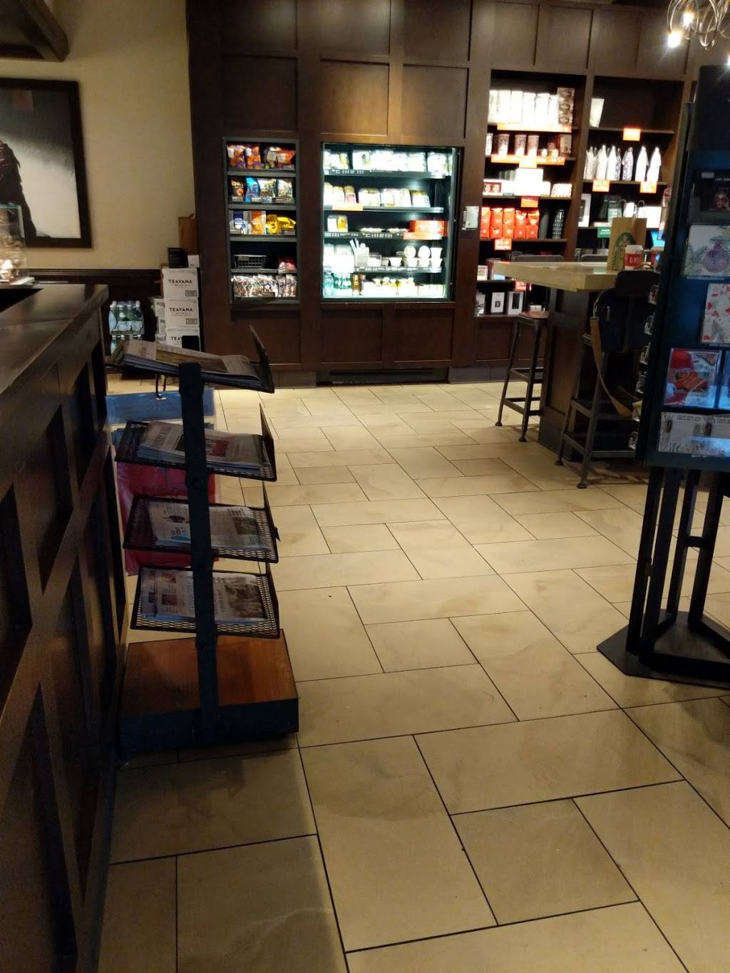 Starbucks | cafe | 302 Nichols Rd, Kansas City, MO 64112, USA | 8167534246 OR +1 816-753-4246