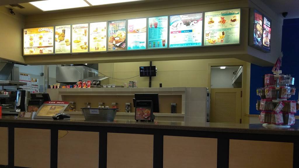 Dairy Queen Grill & Chill | restaurant | 14310 Ambaum Blvd SW, Burien, WA 98166, USA | 2062429974 OR +1 206-242-9974