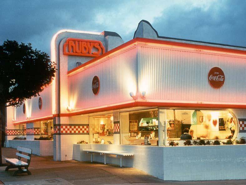 Rubys Diner | restaurant | 2305 East Coast Hwy, Corona Del Mar, CA 92625, USA | 9496737829 OR +1 949-673-7829