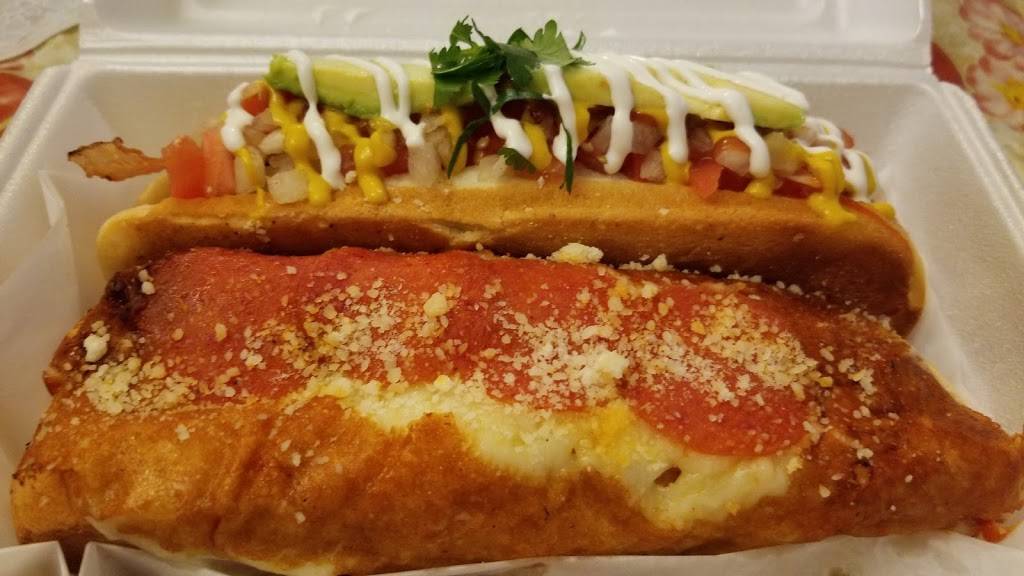 Daves Dogs Grill | restaurant | 149 S Turnpike Rd, Santa Barbara, CA 93111, USA | 8057707772 OR +1 805-770-7772