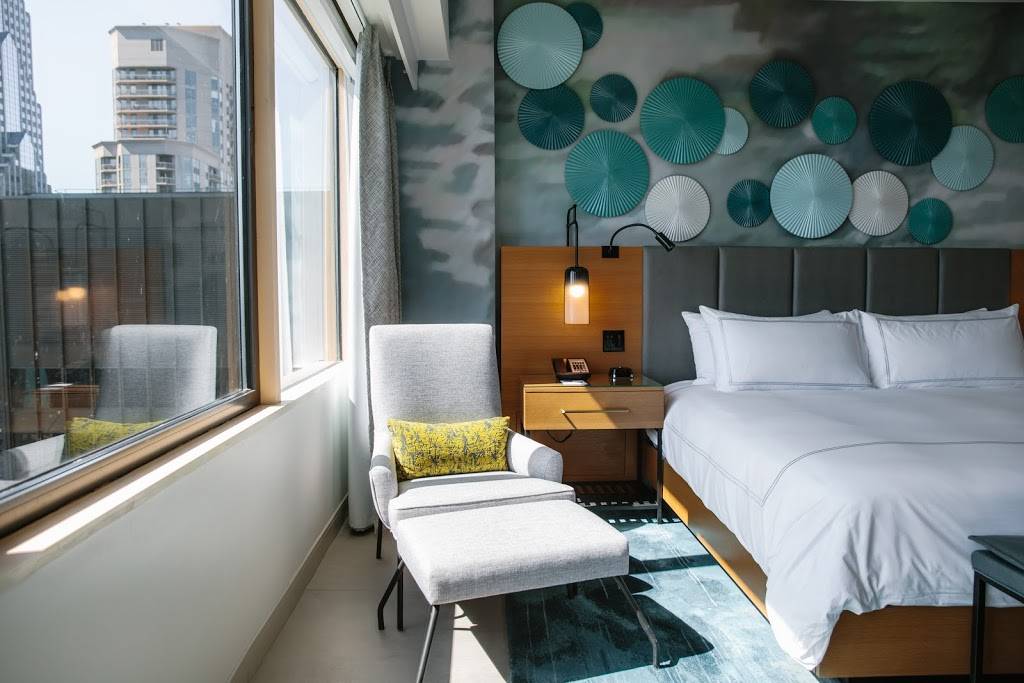 Swissotel Chicago | restaurant | 323 E Wacker Dr, Chicago, IL 60601, USA | 3125650565 OR +1 312-565-0565