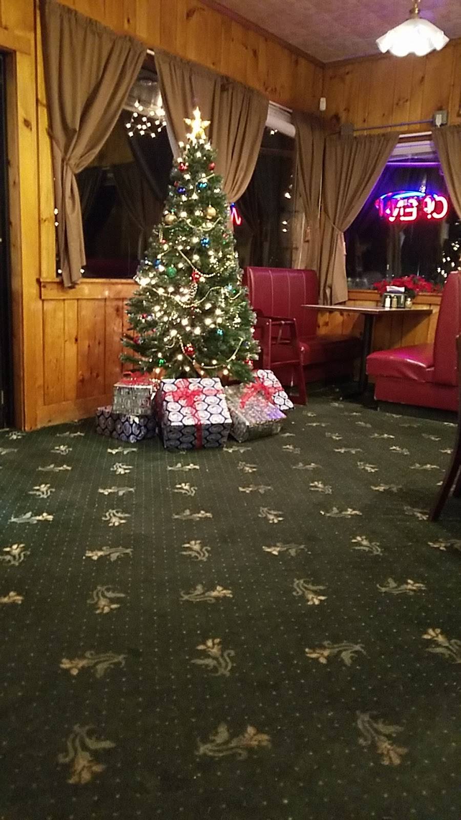 Village Pizza of Bristol | restaurant | 825 Lake St, Bristol, NH 03222, USA | 6037446886 OR +1 603-744-6886