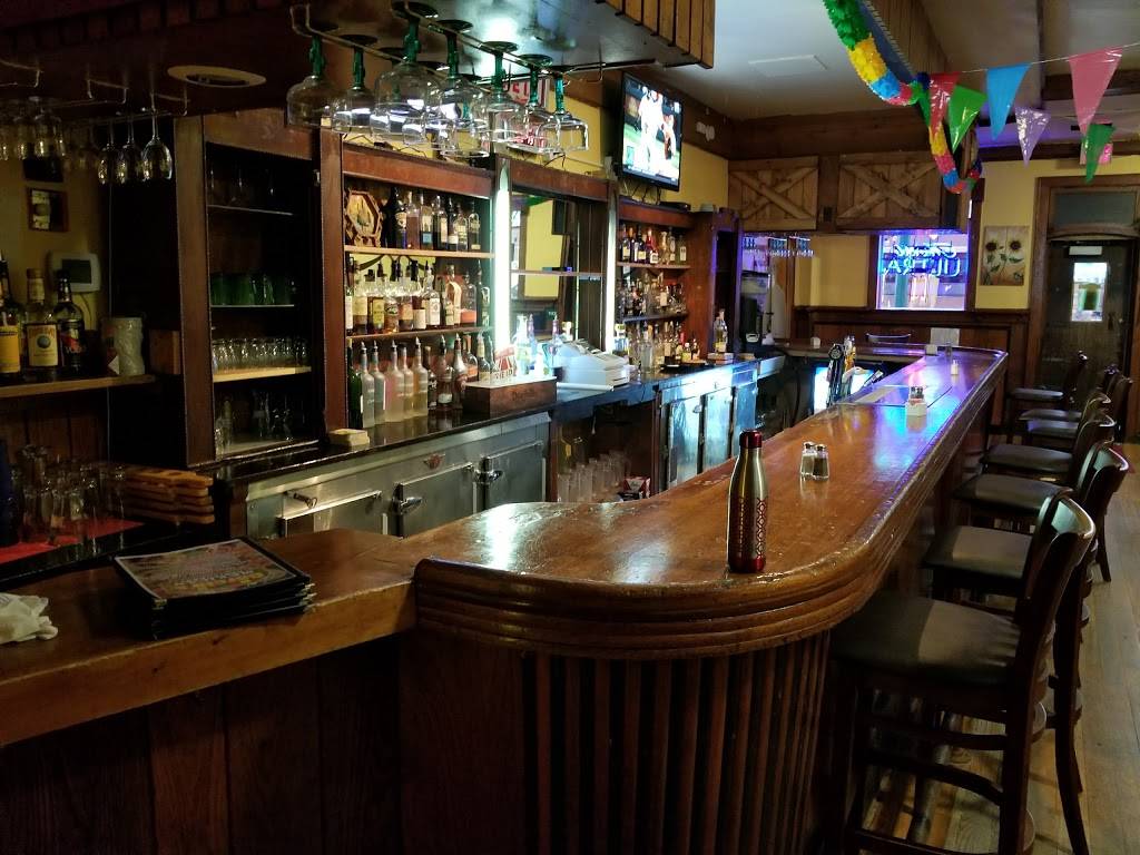 Garcias | restaurant | 139 Main St, Cortland, NY 13045, USA | 6077531151 OR +1 607-753-1151