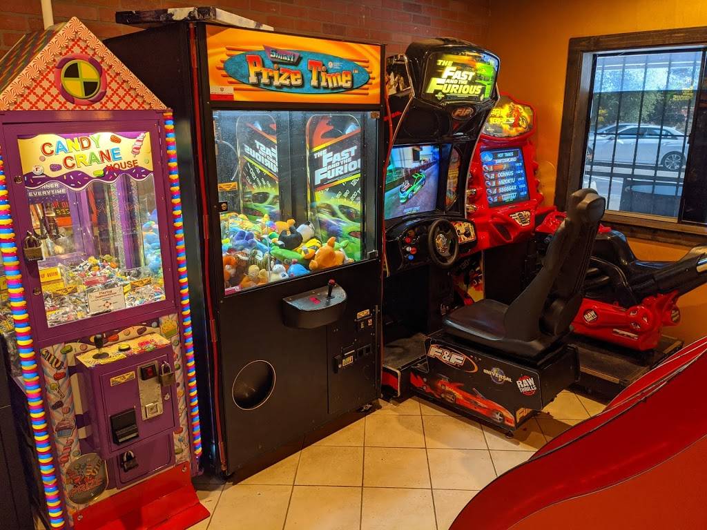 Whitewater Pizza Company | restaurant | 7310 CA-49, Lotus, CA 95651, USA | 5304574992 OR +1 530-457-4992