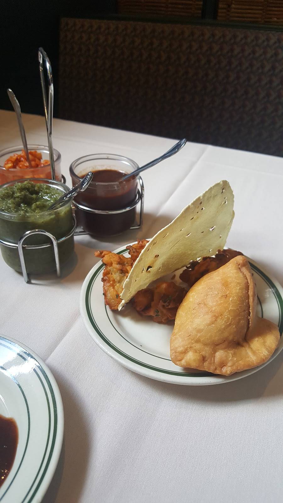 Akash India Restaurant | restaurant | 24 E 6th St, Cincinnati, OH 45202, USA | 5137231300 OR +1 513-723-1300