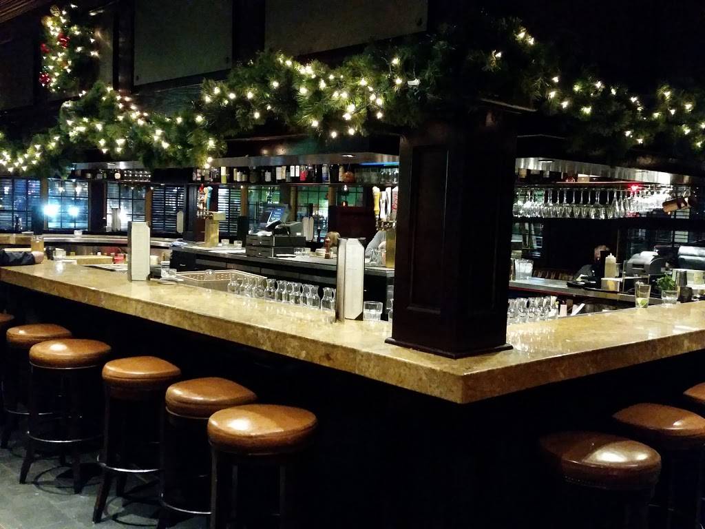 Stanfords Restaurant & Bar | restaurant | 1300 S Main St, Walnut Creek, CA 94596, USA | 9259440895 OR +1 925-944-0895