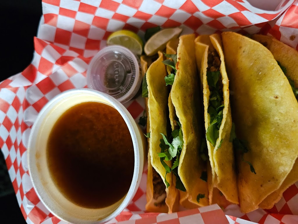 Tako Tako Tacos | restaurant | 5500 Doniphan Dr, El Paso, TX 79932, USA | 9154781575 OR +1 915-478-1575