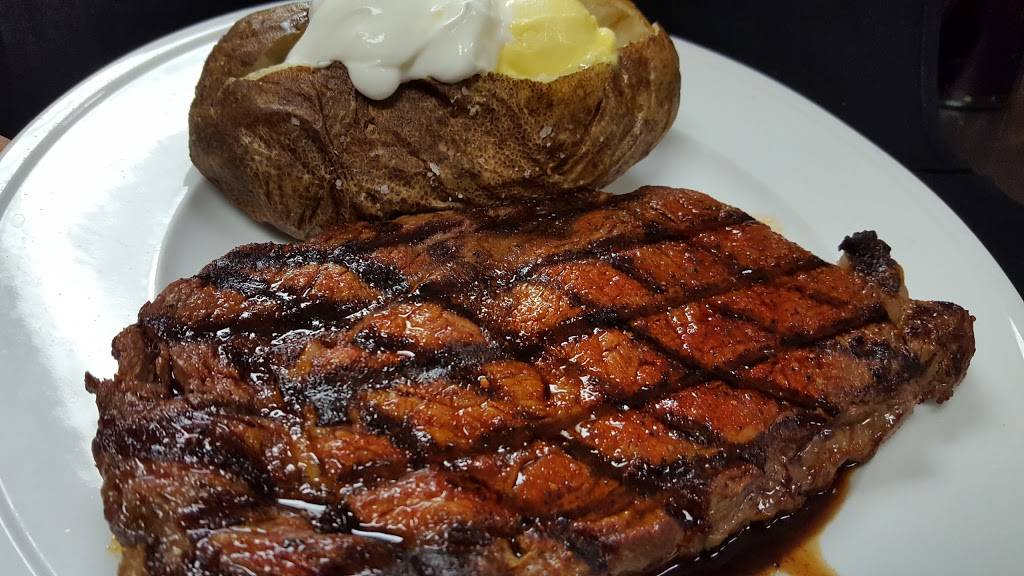 Gilberts Restaurant & Pub | restaurant | 1350 Willow St, Vincennes, IN 47591, USA | 8123160800 OR +1 812-316-0800