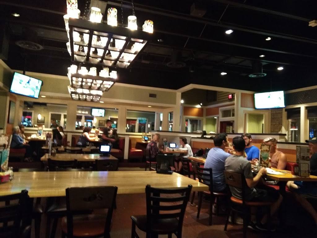 Chilis Grill & Bar | meal takeaway | 2555 FL-50, Clermont, FL 34711, USA | 3522424580 OR +1 352-242-4580