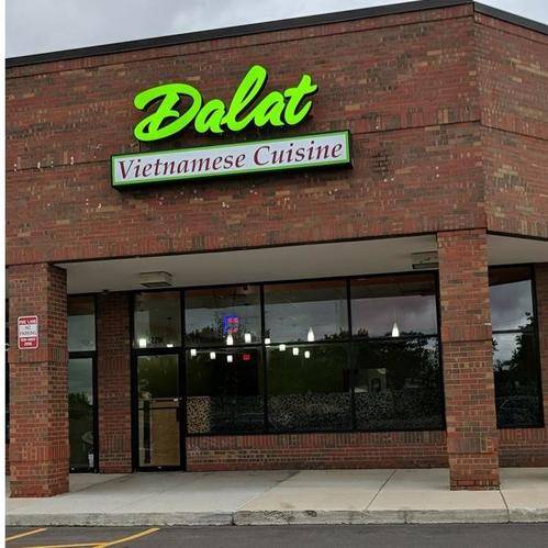Dalat | restaurant | 2216 S Main St, Ann Arbor, MI 48103, USA | 7344877600 OR +1 734-487-7600