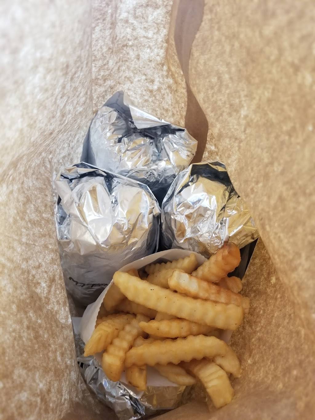 Lukes Chicago Sandwiches | restaurant | 6741 N Thornydale Rd # 157, Tucson, AZ 85741, USA | 5203084088 OR +1 520-308-4088