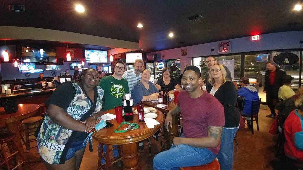 Break Time Bar & Grill | restaurant | 6186 Howdershell Rd, Hazelwood, MO 63042, USA | 3147783411 OR +1 314-778-3411