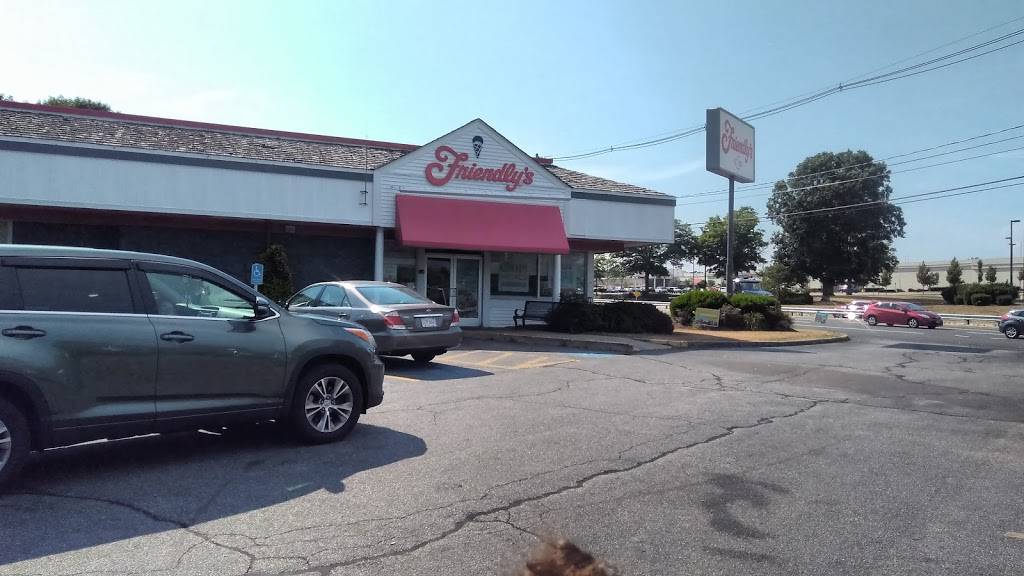 Friendlys | restaurant | 307 State Rd, North Dartmouth, MA 02747, USA | 5089949657 OR +1 508-994-9657