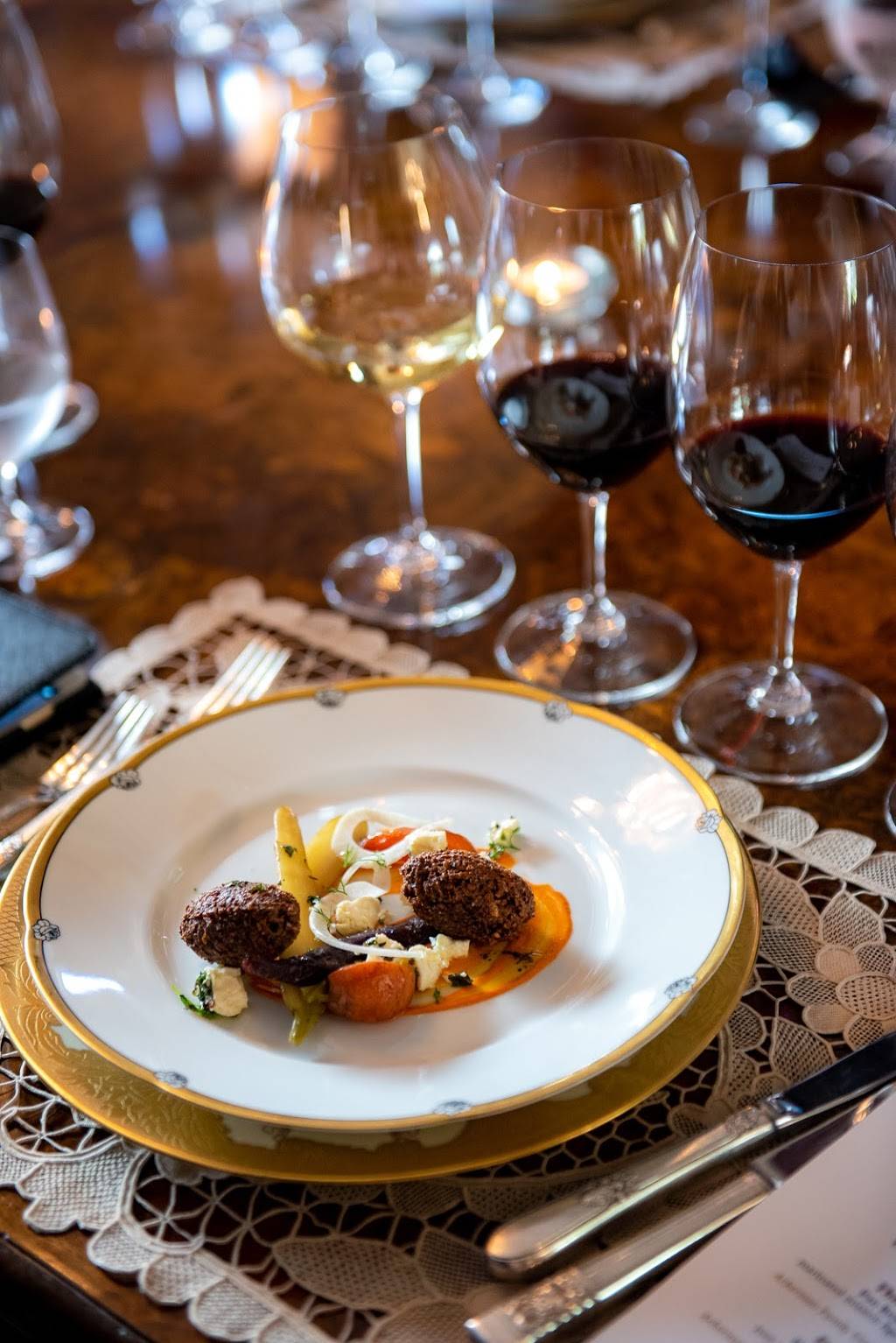 Ackerman Family Vineyards at the Ackerman Heritage House | cafe | 608 Randolph St, Napa, CA 94559, USA | 8552389463 OR +1 855-238-9463