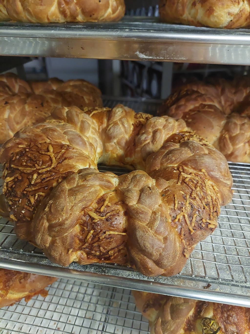 The Homestead Restaurant & Bakery | restaurant | 620 E Colby St, Whitehall, MI 49461, USA | 2318940424 OR +1 231-894-0424