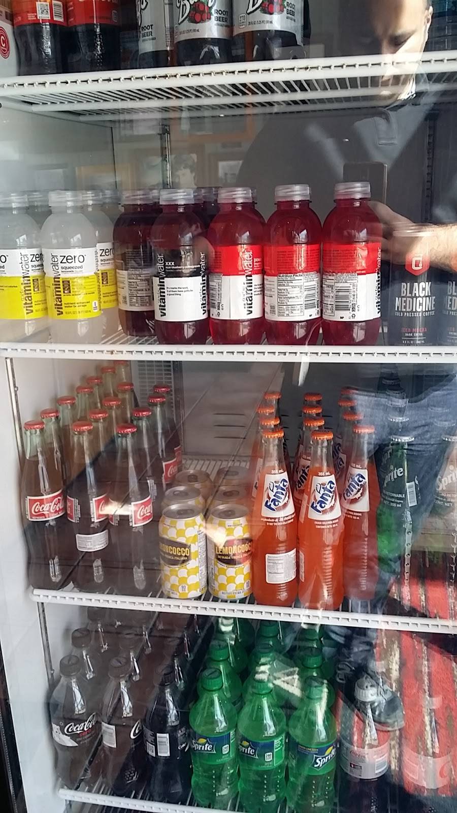 Pizza My Heart | meal delivery | 1037 El Monte Ave, Mountain View, CA 94040, USA | 6509384200 OR +1 650-938-4200