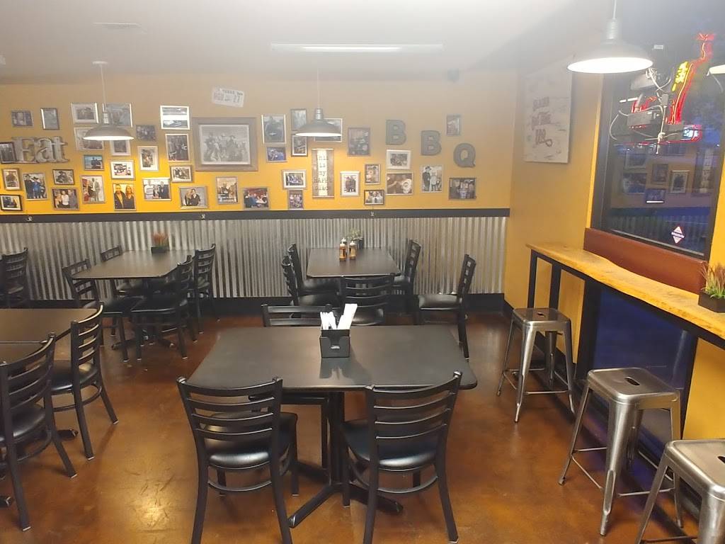 Slicks Big Time BBQ | restaurant | 9425 SW Commerce Cir #14, Wilsonville, OR 97070, USA | 5034272414 OR +1 503-427-2414