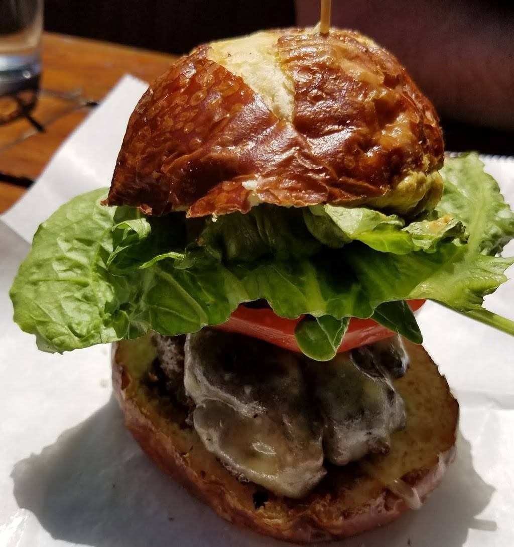 Stack’d | restaurant | 5741 Ellsworth Ave, Pittsburgh, PA 15232, USA | 4122047023 OR +1 412-204-7023