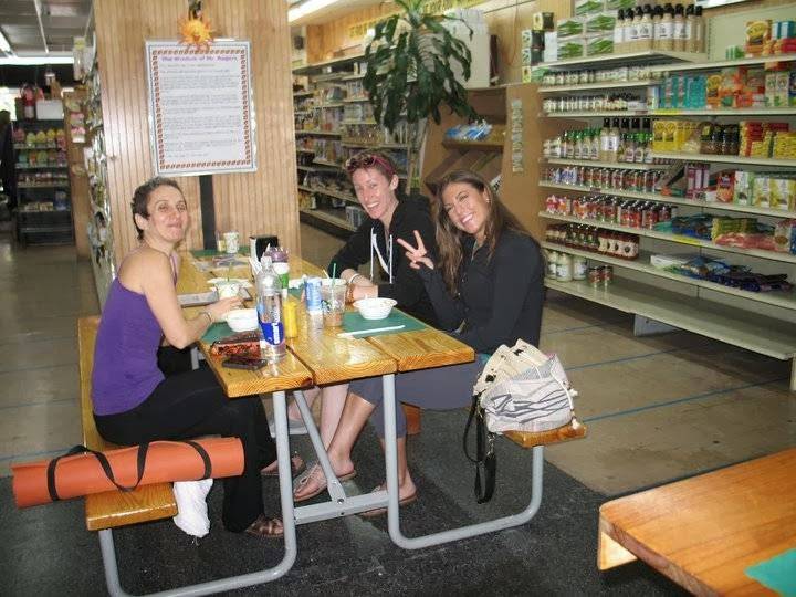 Bobs Natural Foods | restaurant | 104 W Park Ave, Long Beach, NY 11561, USA | 5168898955 OR +1 516-889-8955